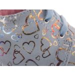 Siesta-Richter világoskék csillogó szívecskés fűzős velúrbőr orrvédős lány tipegő