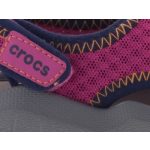 CROCS SWIFTWATER SANDAL tépőzáras málna/kék/szürke orrvédős gyerek viziszandál