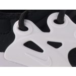 NIKE React Presto fekete-fehér belebújós futócipő